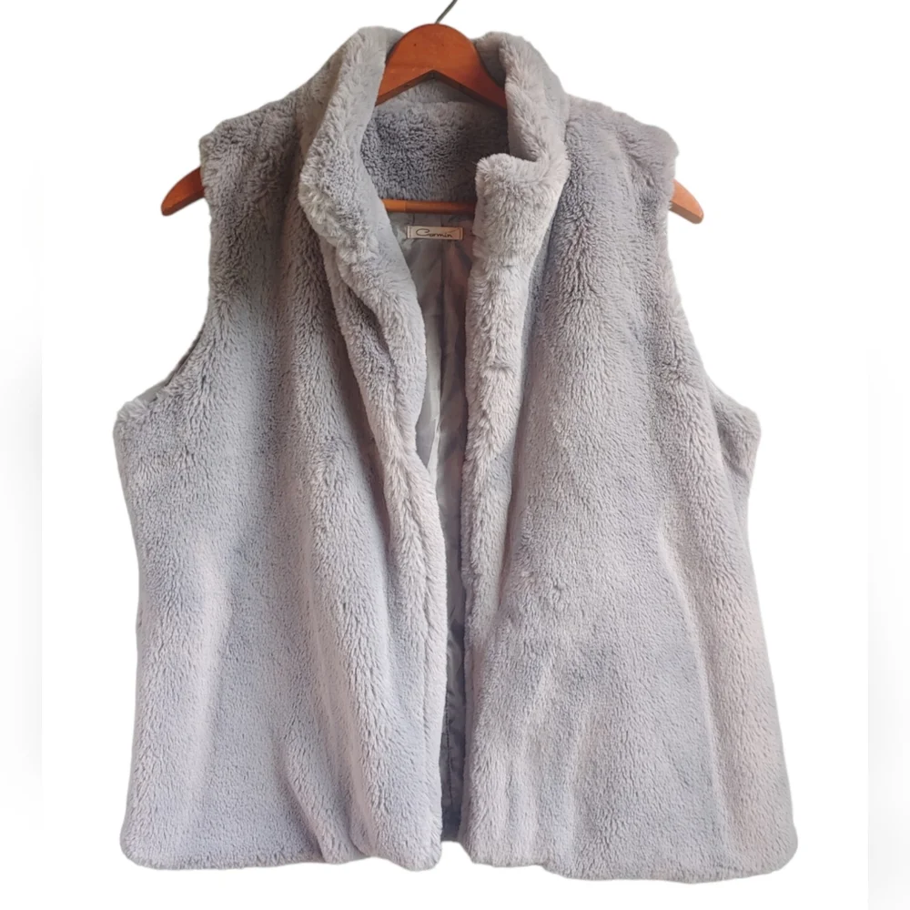 Carmin Women's Gray Faux Fur Vest - Size Large, Soft and Stylish - Picture 1 of 10